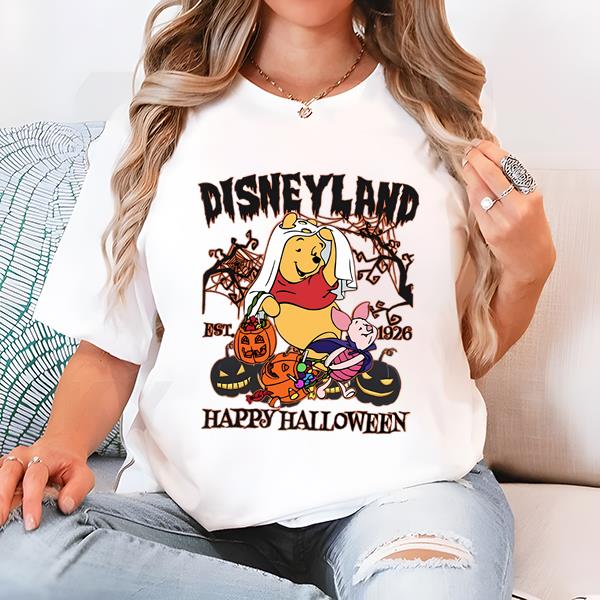 Halloween Vintage Disney Pooh Bear T-Shirt, Disneyland  Happy Halloween Shirt, Disneyland  Halloween Shirt